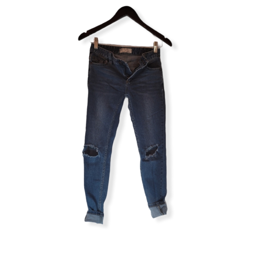 Free People Distressed Skinny Jeans